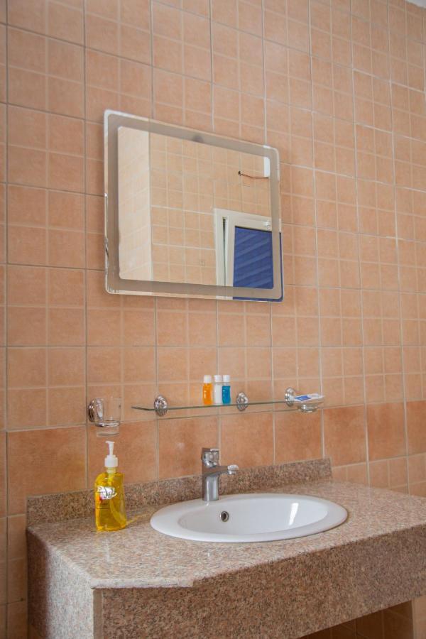 Guest Pride Hotel Kano Εξωτερικό φωτογραφία